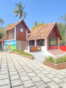 Royce Resort - Image 5