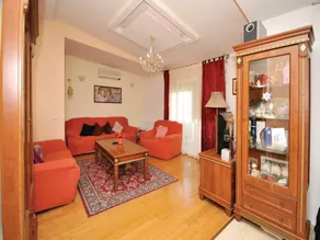 Chic and Stylish Kastel Novi Apartment with Pool - Five Bedroom Apartment With Pool - Image 2