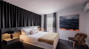 Shipwrights Arms Hotel - Image 2