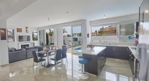 Erato Villa 18 - Image 5