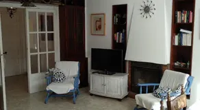 Sea front apartment in Platja Pals with terrace and parking - Image 2