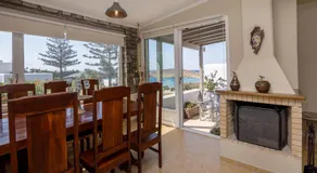 Couvaros Hotel - Image 5