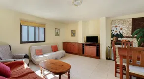 Big 2-bedroom in Tenerife South - Image 2