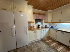 Bungalow med öppen spis Takdusch badkar och high speed wifi - Image 5