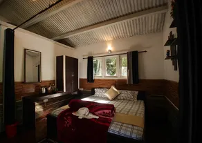 GREEN CASA OOTY(FAMILIES ONLY) - Image 5