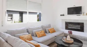 Casa Blanca - Image 2