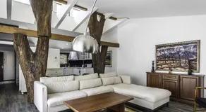 Golf Apartments - Image 2