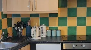 1 Bed - Sleeps 4 - Wolverhampton City Centre - Image 4