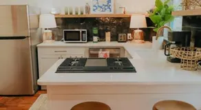 Dream On – Style & Comfort Near Historic Downtown - Image 3