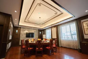 Jinshui Hot Spring Hotel - Image 3
