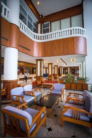 Royal Palace Hotel - Image 4