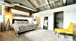 Swanky loft at Historic Peters Cartridge Factory - Image 2