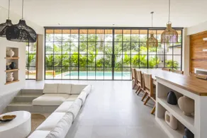 Luxurious Two-bedroom Villa - Image 3