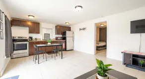 COZY Private Apts in Hollywood By Hard Rock Casino! - Image 3