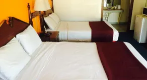 Sunrise Inn - Bradenton - Image 5