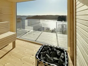 12 person holiday home in Fitjar - Image 4