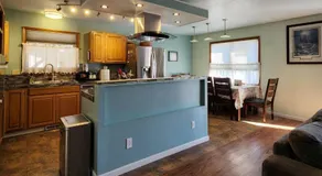 Trinity Escapes - Two Bedroom two bathroom full Apartment near airport - Image 4