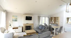 Cosy Dreams Lodge - Image 2