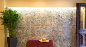 C Suites - Image 3