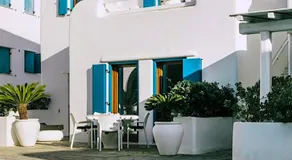 Mykonos Pearl House with Pool In the Heart of Town - Image 4