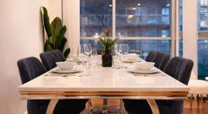 High-End Modern Two-Bedroom Apartment central - Image 5