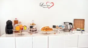 Love inn - Image 4
