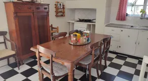 Stonehurst Guest House - Image 5