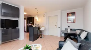 VivimiHome-Norico 2 Bedrooms 2 Bathrooms with Balcony - Image 2