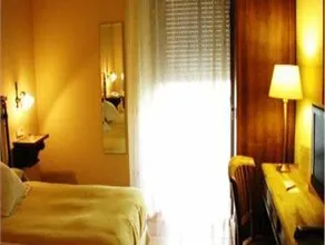 Hotel Don Carlos Cáceres - Image 3