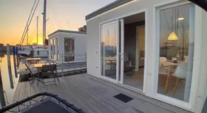 Marina degli Estensi Floating Resort - House Boat - Image 2
