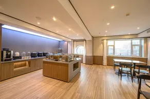 Hanting Hotel Changchun Chongqing Road Vivid City - Image 4