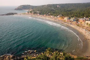 Kavitha Beach Front Hotel and Apartment - Image 4