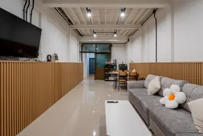 Cool cozy In Yaowarat - Image 2