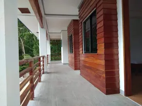 MLB BEACHFRONT APT 2 - Image 3