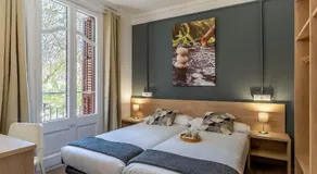 AB Marina Apartments - Image 2