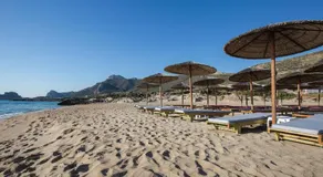 En Plo Beachfront Rooms - Image 2