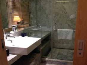 Ningbo Lizi Hotel - Image 4