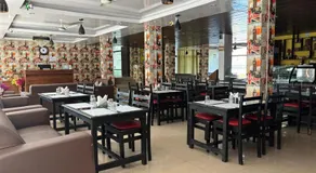Hotel Bob's N Barley Luxury Room Best Hotel in McLeod Ganj - Image 3