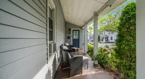 5 min walk to Asbury Park, 4 beach badges, firepit, grill, porch, cool AC - Image 5
