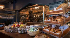 Hort's Townhouse - Image 3