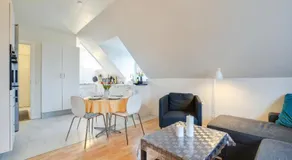 Ama Hyg Atelier Copenhagen-LOVELY TOP FLOOR Apart -NEAR AIRPORT-METRO AND THE BEACH - Image 2