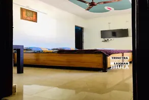 OYO HOME 84603 Trinetra Guest House - Image 3