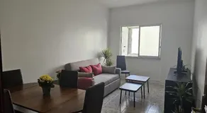 Light Spacious Almada Apartment - Image 3