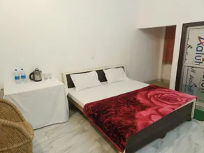 GOVIND GUEST HOUSE - Image 2