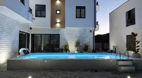 Vila Lena Pool Resort - Apartman 4 - Image 3
