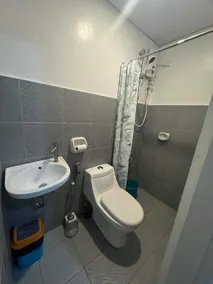 Condo Urdaneta -mark angelo - Image 3