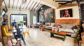 Panela Hostel Poblado - Image 2