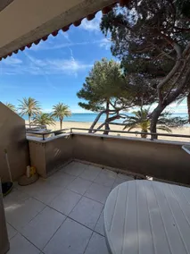 Oceanfront apartment - Image 4