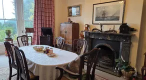 Huge Double Room In Victorian House - Image 3