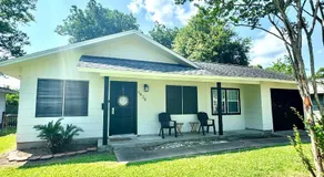 Soothing Greens Color Peaceful 3 BR 1BA Dwelling - Image 3